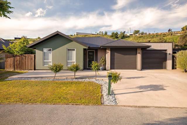 35 Woodstock Road Lower Shotover_1