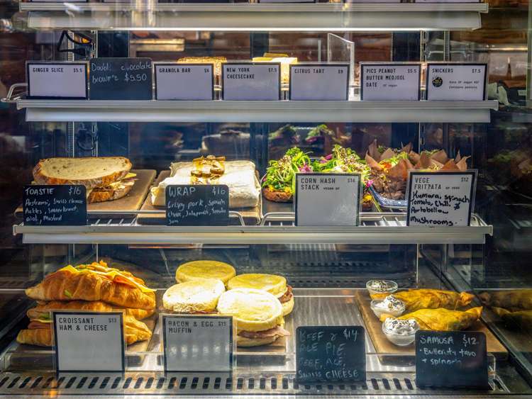 Shop 13 and 14/7 Wood Street Mangawhai Heads_11