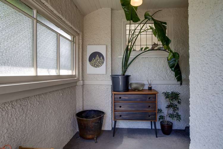 107 Le Cren Street Seaview_14