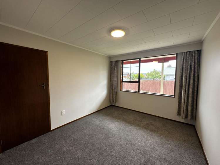 81 High Street Mosgiel_10