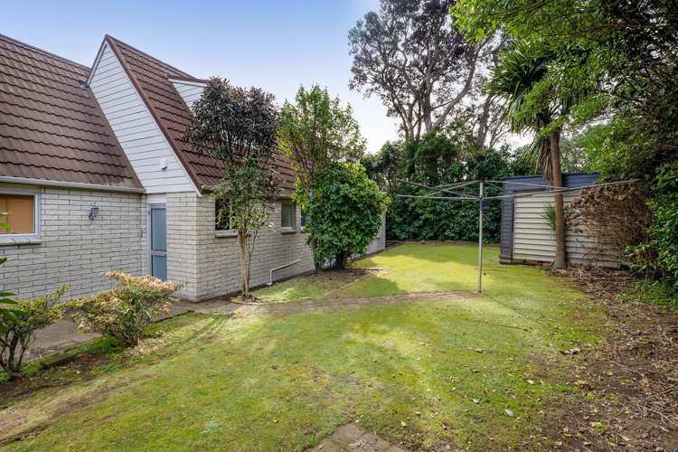 1138 South Road Oakura_23