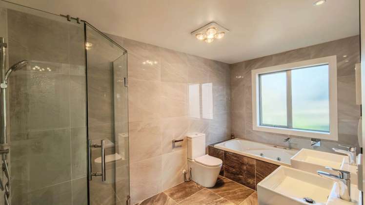 17D Masons Road Oteha_19