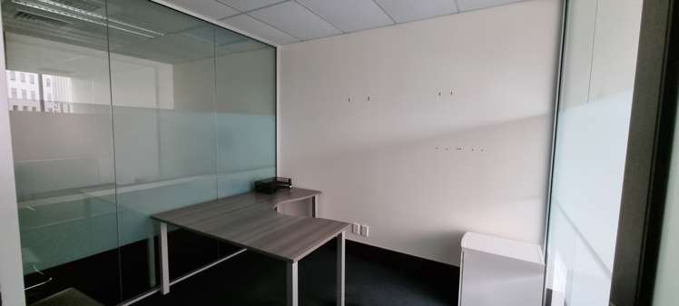 Office 5/350 Queen Street Auckland Cbd_4