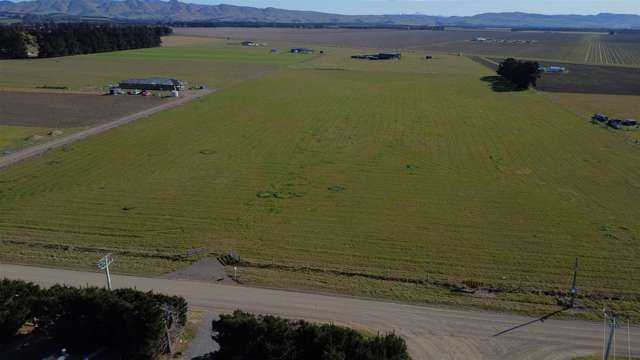 66 Racecourse Road Amberley_4