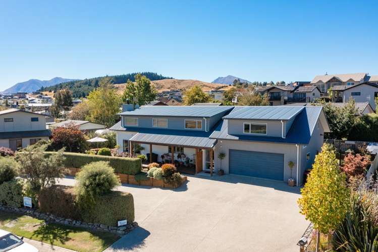 115 Kings Drive Wanaka_11