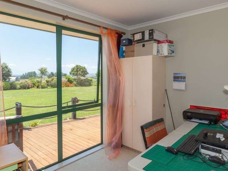 1220 Church Road Kaingaroa_27