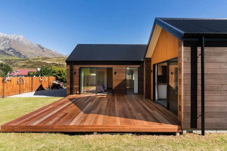 9 Old Dairy Close Glenorchy_2