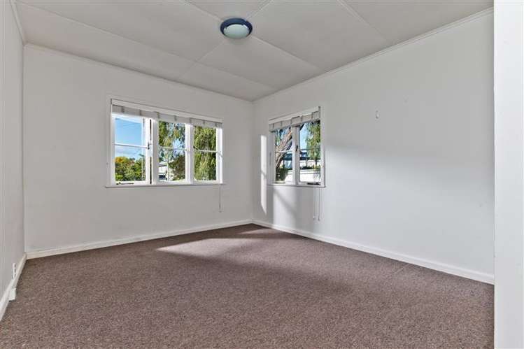 10 Evan Street Belmont_6