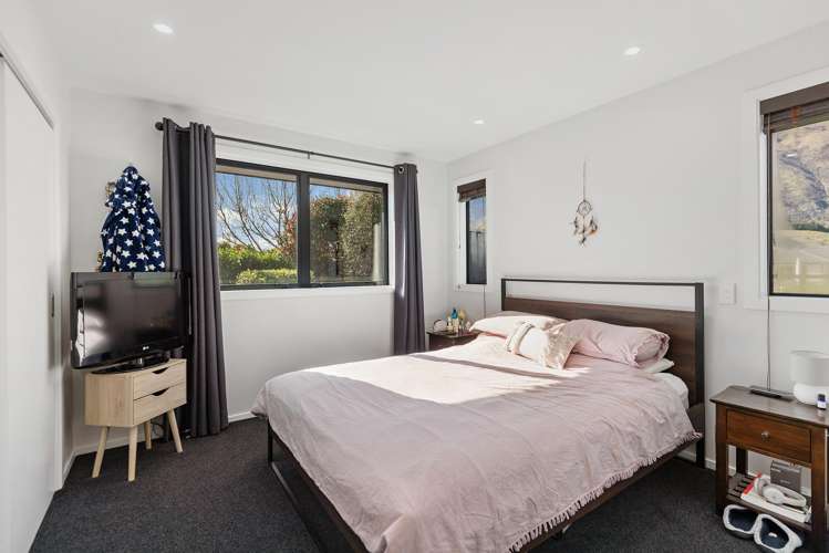 24 Woodstock Road Lower Shotover_25