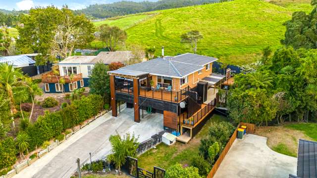 19 Grassmere Road Henderson Valley_1