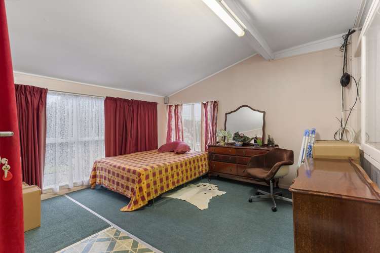 9 Geneva Place Blockhouse Bay_23