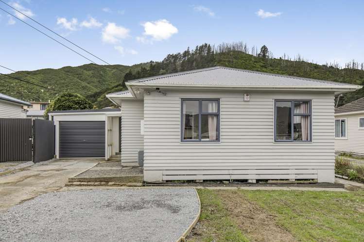 6 Frederick Street Wainuiomata_18