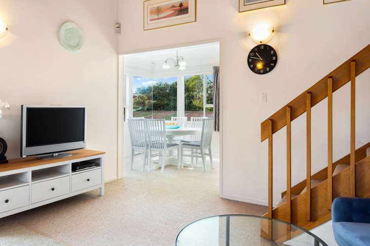 2/8 Rickards Place New Lynn_6