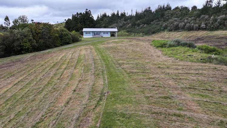 11 Spicer Road Cable Bay_28