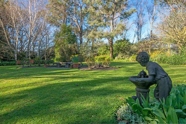 671 New Renwick Road Fairhall_31