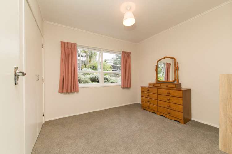 12a Eastglen Road Glen Eden_11