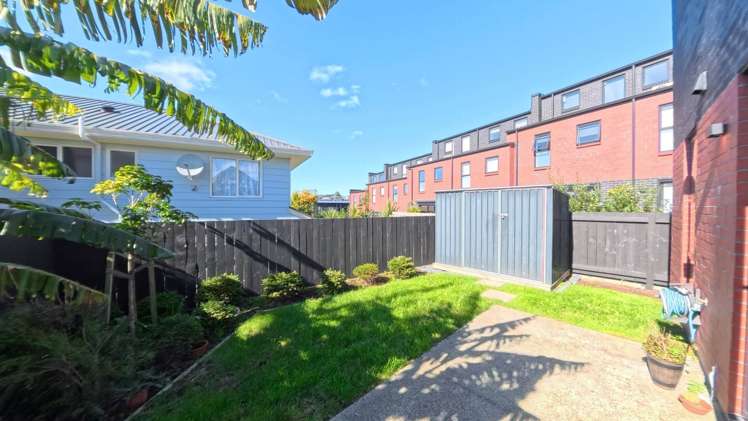 1 Pataka Way Mt Roskill_5
