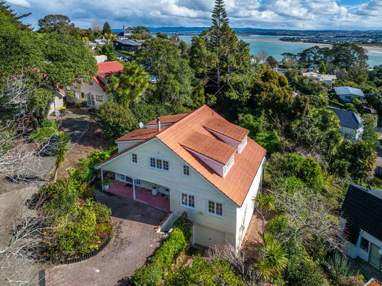 32 Aeroview Drive Beach Haven_5