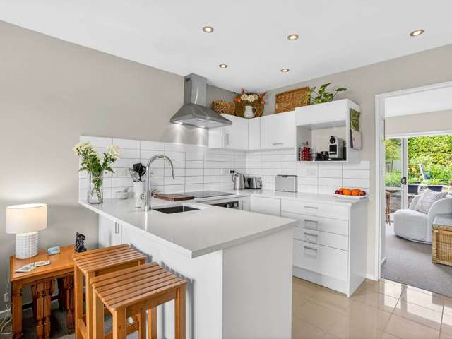 E3/71 Spencer Road Albany_4