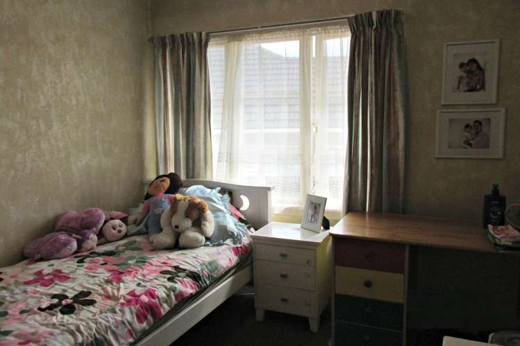 7 Mackenzie Street Te Atatu South_6