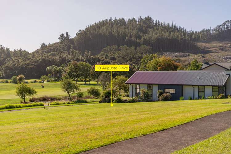 118 Augusta Drive Pauanui_15