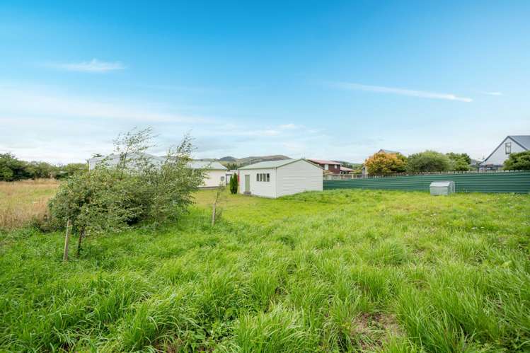 2 Avon Street Lumsden_23