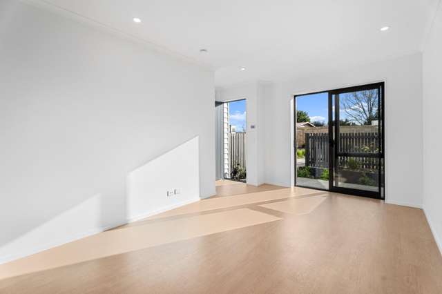 7 Isabella Lane Henderson_3