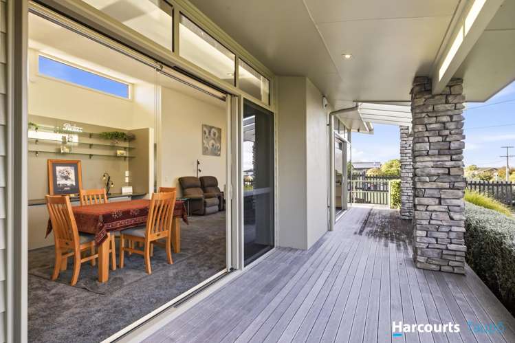 10A Mere Road Taupo_4