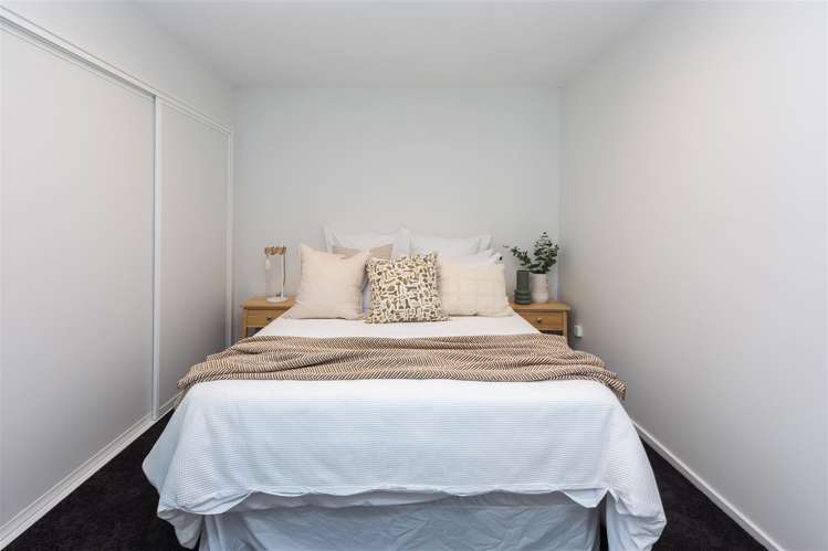 99 Cannon Hill Crescent Mount Pleasant_11