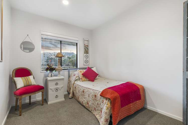 1133 Huia Road Huia_14