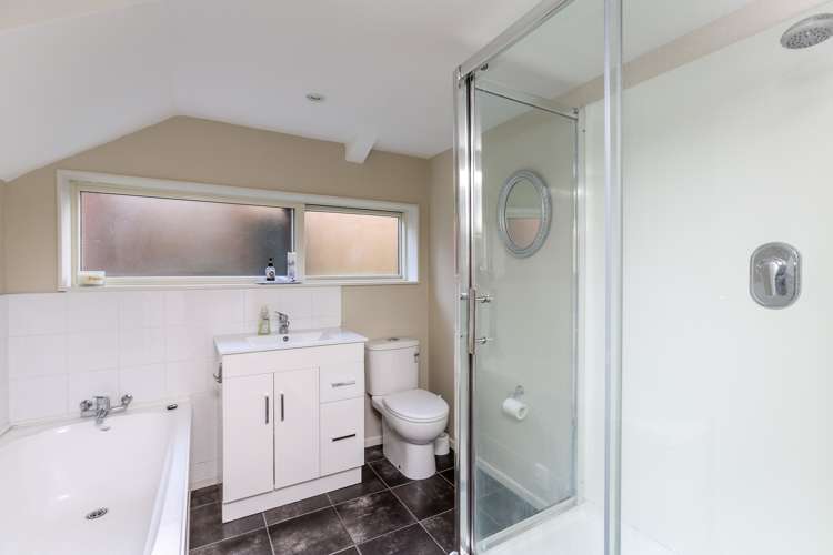 45a Barrett Road Whalers Gate_11