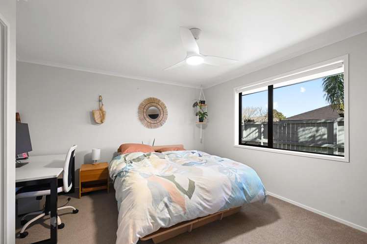 35 Stoneleigh Drive Chartwell_13