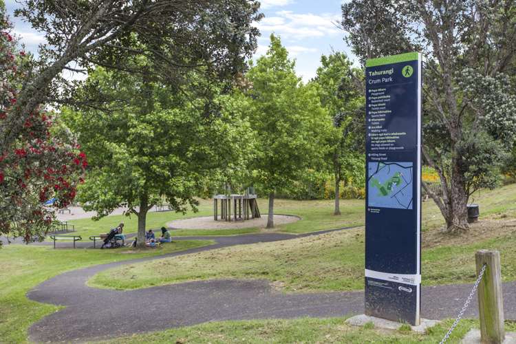 16 Ragley Street Titirangi_22