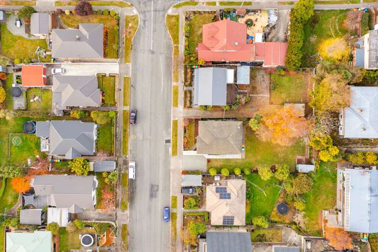 4 Maltby Avenue West End_43