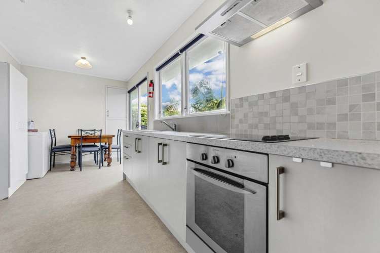 13 Barnfield Place Glendene_5