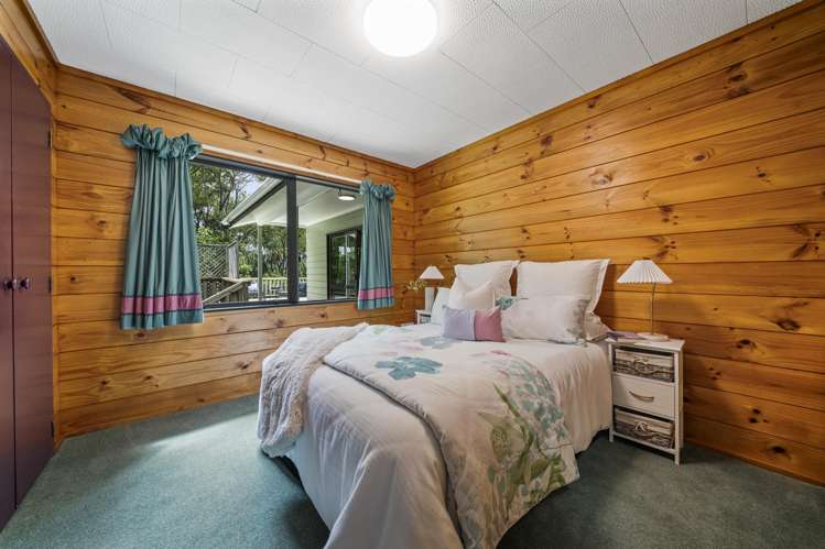 126 Laingholm Drive Laingholm_14