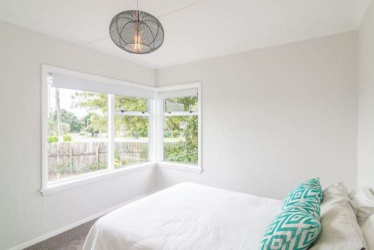 22 Ngaio Road Raumati Beach_10