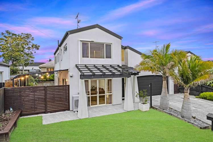 8 McKittrick Avenue Flat Bush_1