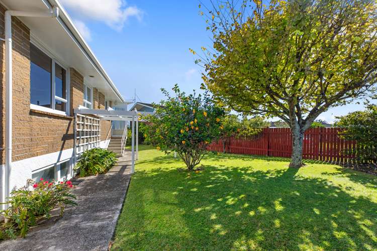 1 Tilby Drive Matua_24