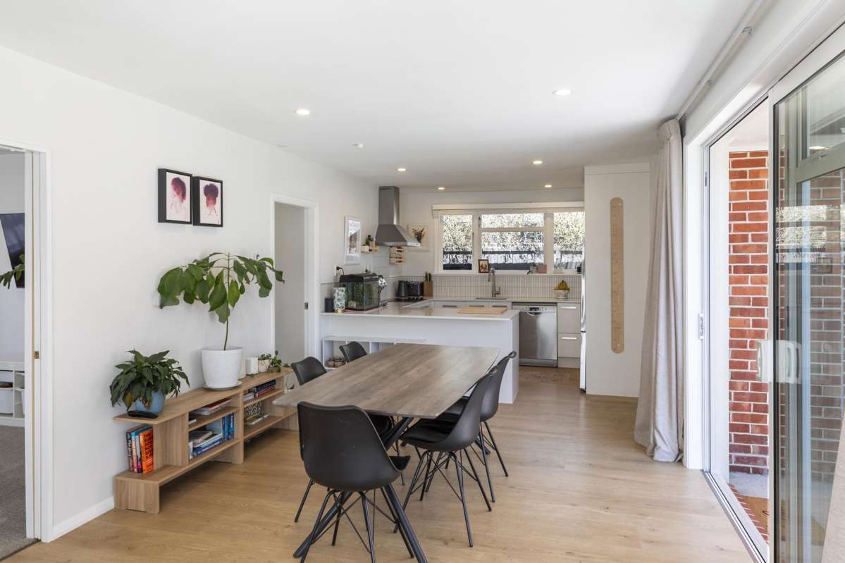 11 Croziers Road_1