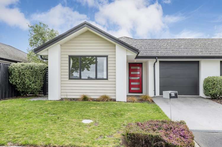 57 Farnborough Way_0