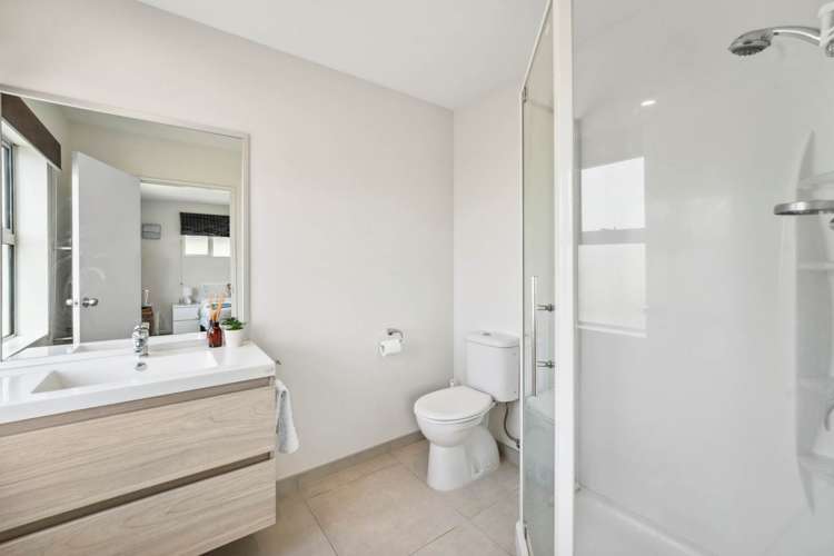 39 Treestump Road Takanini_14