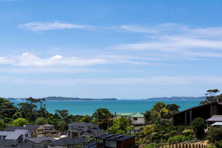 35 Mcmillan Place Mellons Bay_1