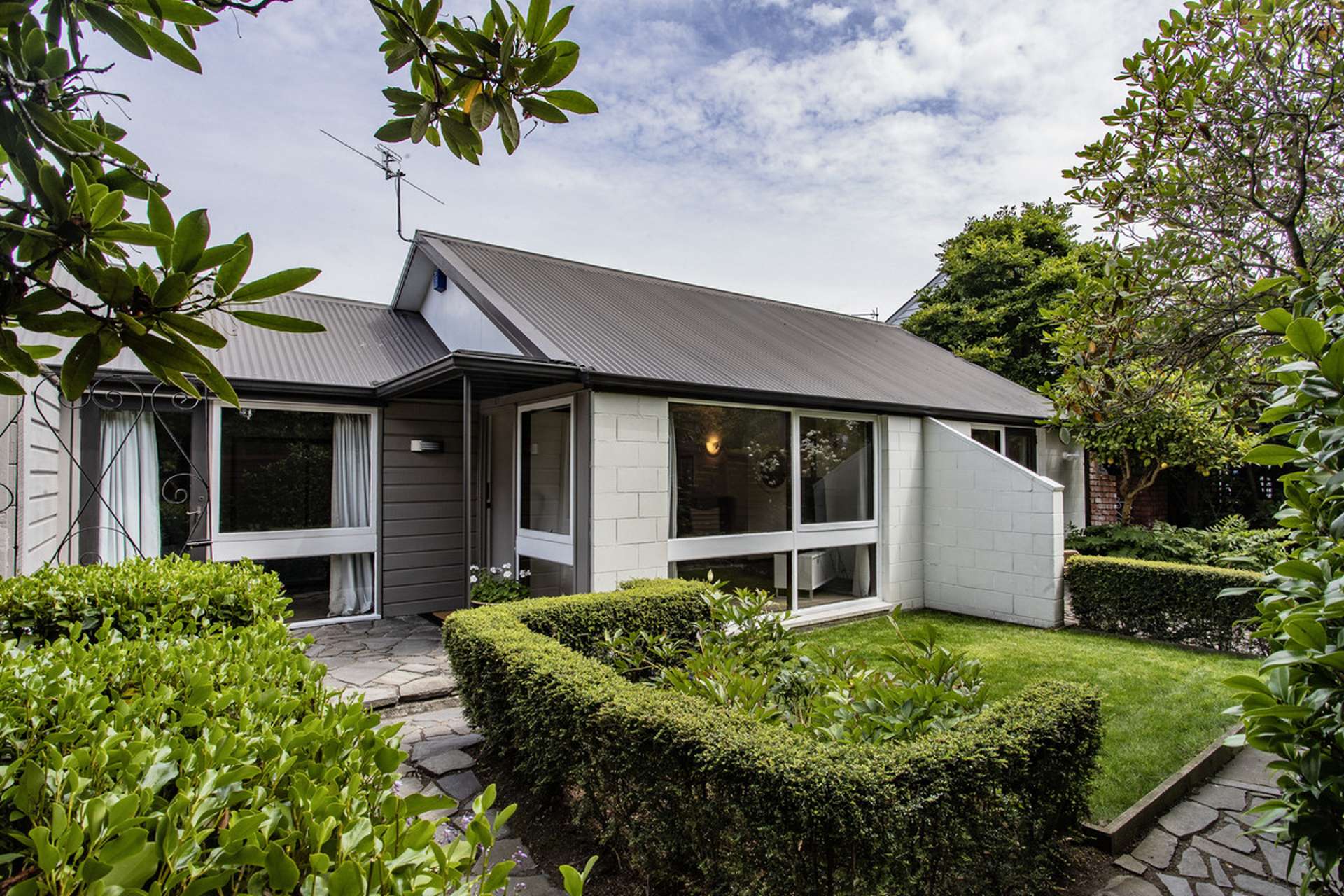 1/83 Fendalton Road Fendalton_0