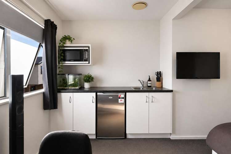 5/81 Normandy Avenue Melville_9