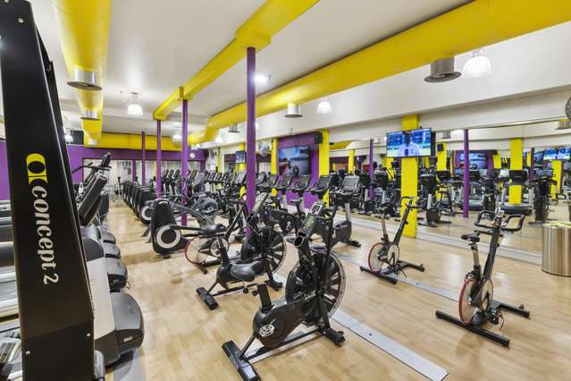 10-12 Dowling Street Dunedin Central_2