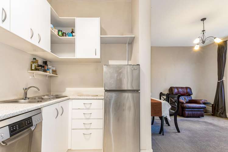 19 Royal Street Berhampore_13