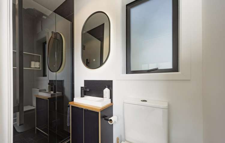 21 & 21a Beach Valley Road Piha_42