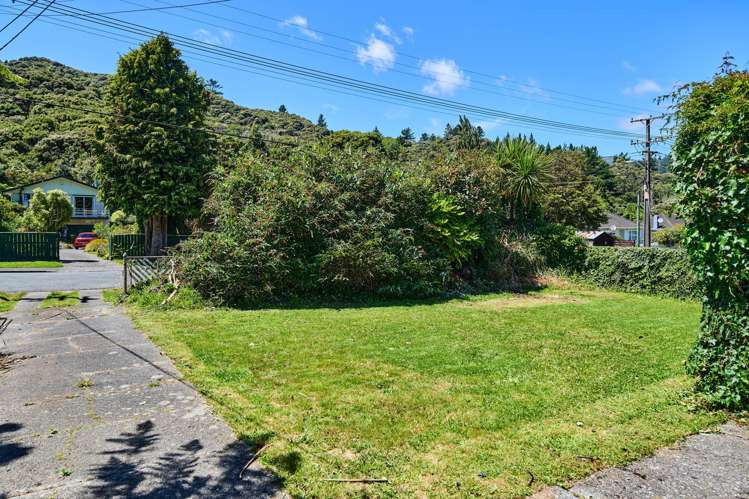 65 Hair Street Wainuiomata_12