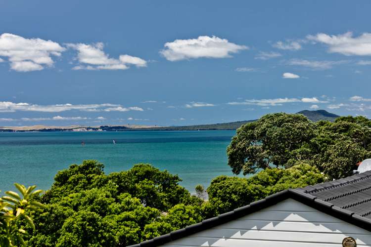 32 Whitby Crescent Mairangi Bay_6